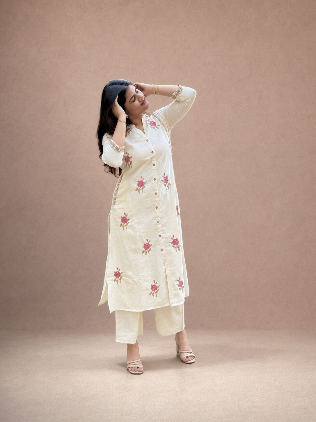 Gulabi – Ivory Floral Embroidered Khadi Cotton Co-ord Set