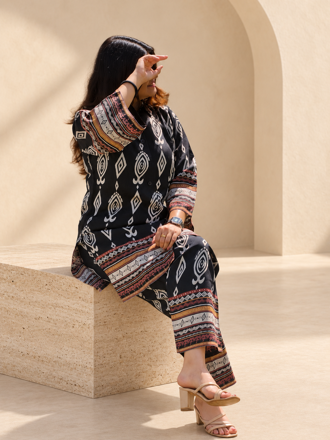 Meghra – Black Ikat-Style Print Cotton Co-ord Set