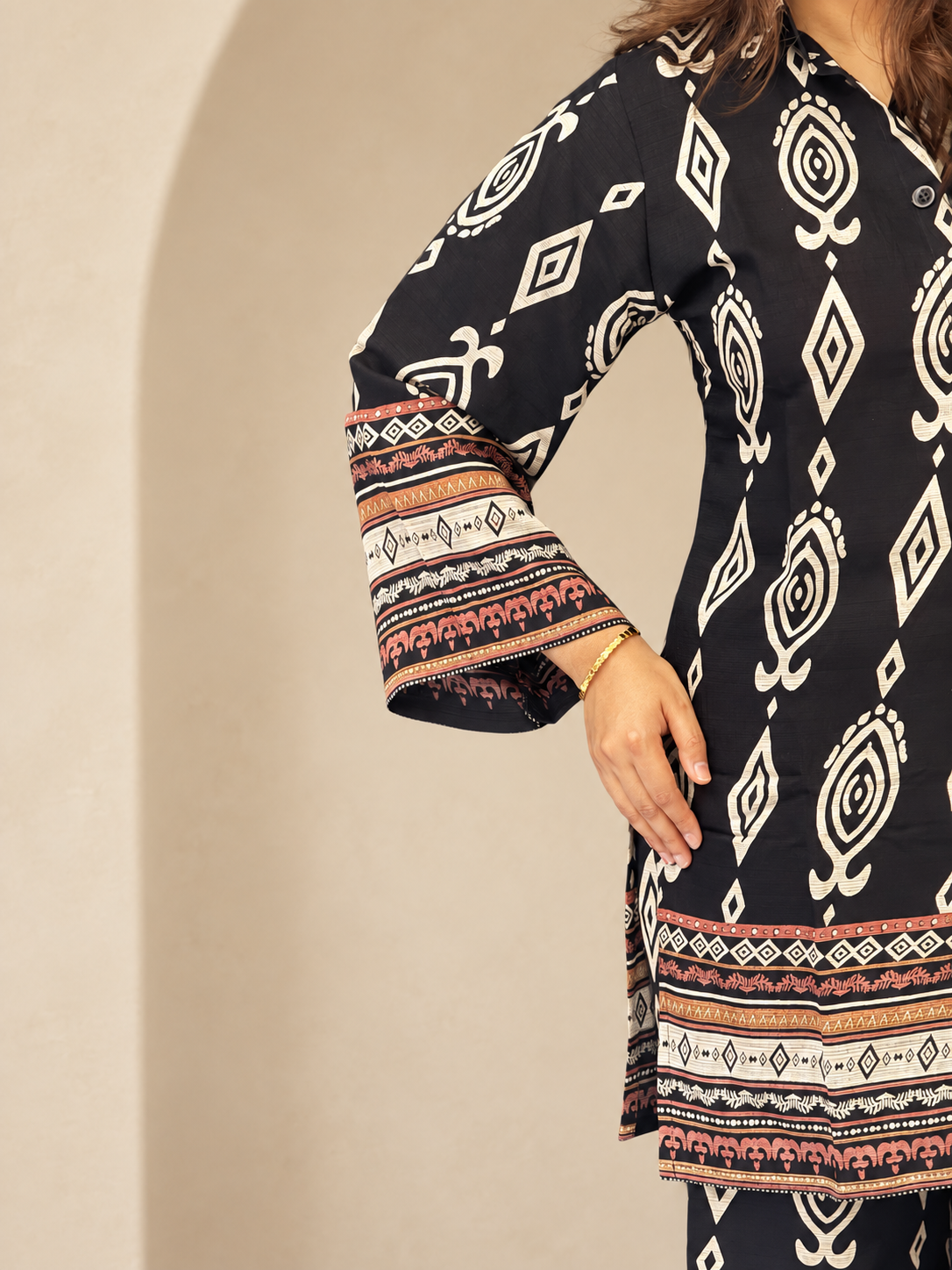 Meghra – Black Ikat-Style Print Cotton Co-ord Set